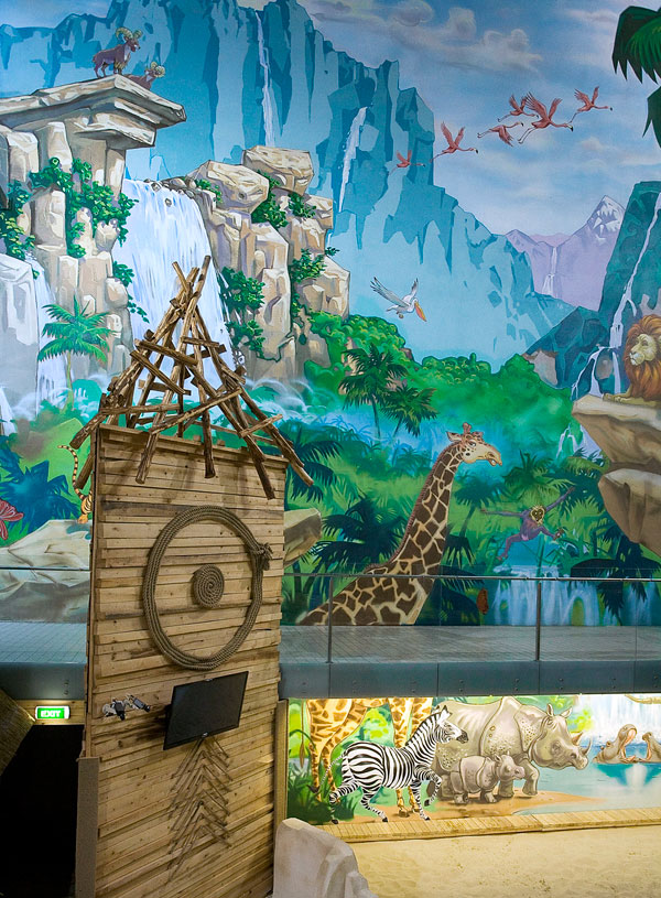 Hand-painted Mural “Jungle”